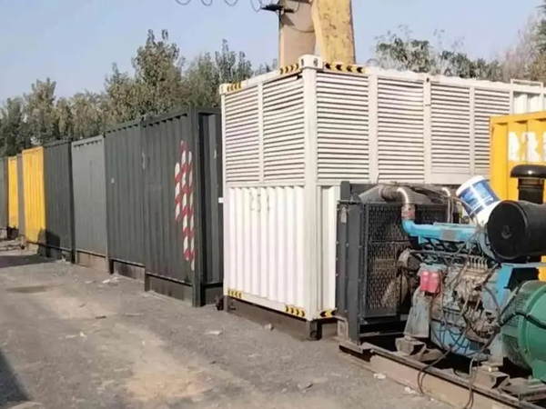 汝州200KW柴油发电机机组每小时油耗是多少？